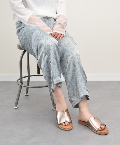 inter-chaussures(インターショシュール)の「【Tamaris】フラットミュールサンダル(455700)(サンダル・レディース・ゴールド・36/37/38/39)」の6枚目の写真