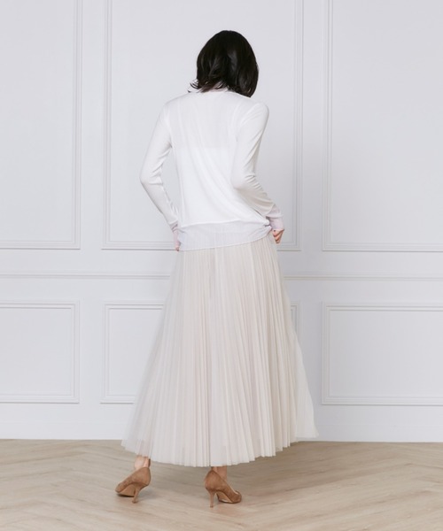 INED（イネド）の「チュールプリーツスカート（スカート・レディース・ベージュ/チャコールグレー・9号/11号/7号）」の6枚目の写真