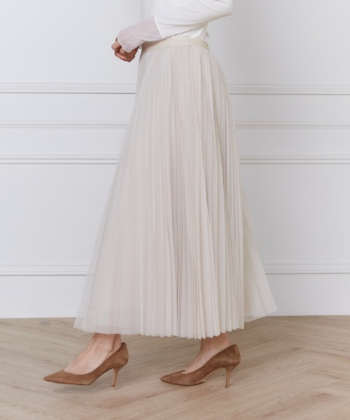 INED（イネド）の「チュールプリーツスカート（スカート・レディース・ベージュ/チャコールグレー・9号/11号/7号）」の12枚目の写真