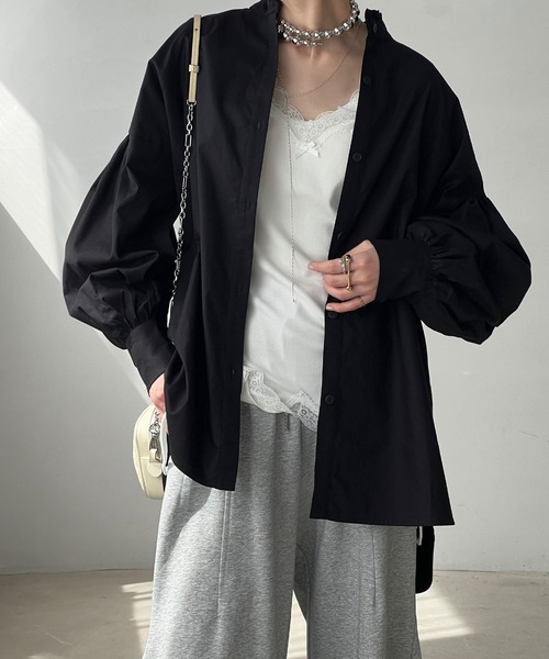 chuclla(チュクラ)の「【YOUYILIN】ボリュームギャザースリーブ フリルカラーシャツ CHYOUW25s004(シャツ/ブラウス・レディース・ホワイト/ブルー/ブラック・M)」の17枚目の写真