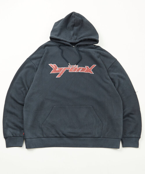 WHO'S WHO gallery（フーズフーギャラリー）の「(UNISEX/ユニセックス) BRONXロゴパーカー（パーカー・レディース・ブラック/ネイビー/チャコールグレー・LARGE/MEDIUM）」の3枚目の写真