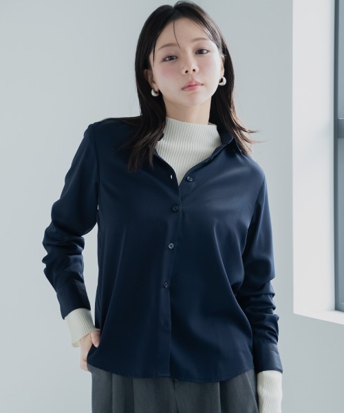 Petitjo(プッチージョ)の「小さいサイズ とろみ生地レギュラーカラーシャツ 低身長さん・小柄女性(シャツ/ブラウス・レディース・ブルー/ホワイト/ネイビー・PSS/PS/PM/PL)」の2枚目の写真