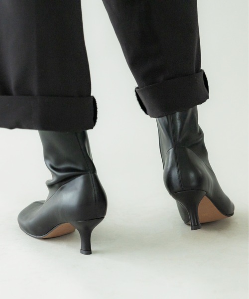 LE VERNIS（ル・ベルニ）の「LE VERNIS(ル・ベルニ)Round stretch short boots（ブーツ・レディース・カーキ/ブラック/ベージュ・23.5/23/24.5/24）」の14枚目の写真