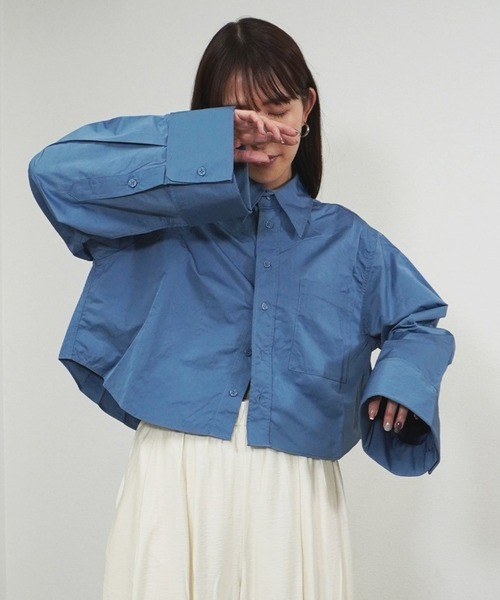 gossara(ゴサラ)の「【スタッフおすすめ】タフタクロップドシャツ(シャツ/ブラウス・レディース・チャコール/ブルー/アイボリー・MEDIUM)」の9枚目の写真
