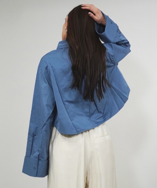 gossara(ゴサラ)の「【スタッフおすすめ】タフタクロップドシャツ(シャツ/ブラウス・レディース・チャコール/ブルー/アイボリー・MEDIUM)」の8枚目の写真
