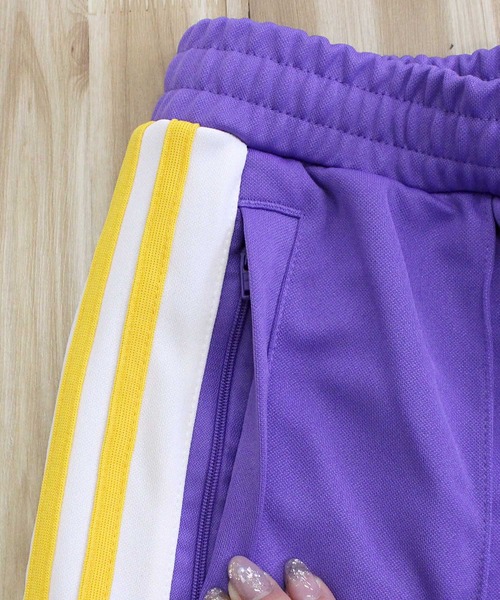 NERDY（ノルディ）の「NERDY ブロックトラックパンツ NY Block Track Pants（スウェットパンツ・メンズ・パープル・M）」の5枚目の写真