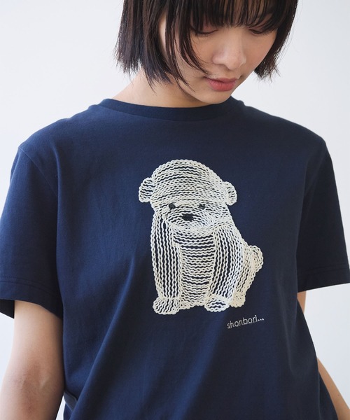 bulle de savon（ビュルデサボン）の「しょんぼり犬刺繍Tシャツ（Tシャツ/カットソー・レディース・ネイビー/レッド/オートミール・FREE）」の3枚目の写真