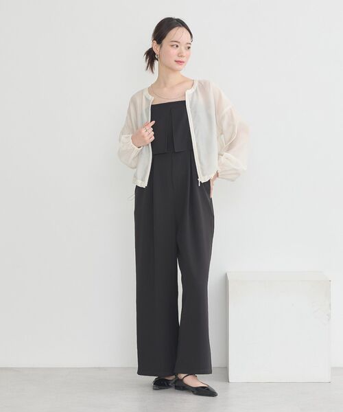 earth music&ecology（アースミュージックアンドエコロジー）の「シアーショートシャツブルゾン（ブルゾン・レディース・グレイッシュベージュ/ブラック/オフホワイト・FREE）」の16枚目の写真