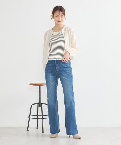 earth music&ecology（アースミュージックアンドエコロジー）の「シアーショートシャツブルゾン（ブルゾン・レディース・グレイッシュベージュ/ブラック/オフホワイト・FREE）」の20枚目の写真