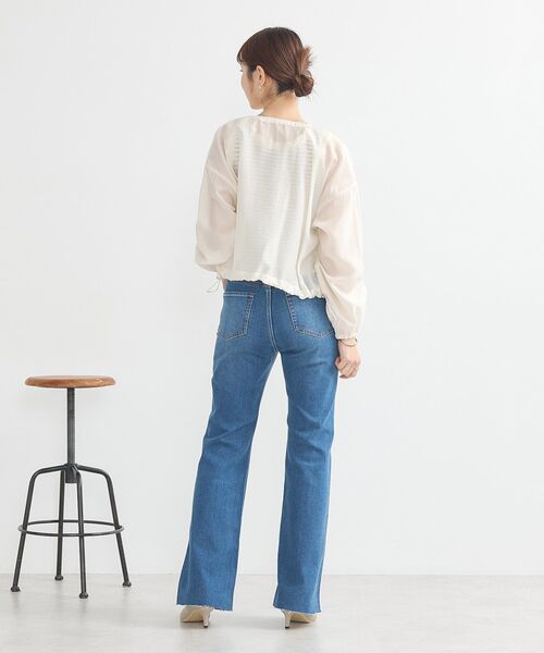 earth music&ecology（アースミュージックアンドエコロジー）の「シアーショートシャツブルゾン（ブルゾン・レディース・グレイッシュベージュ/ブラック/オフホワイト・FREE）」の22枚目の写真