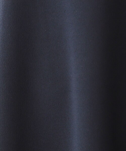 SHOO・LA・RUE（シューラルー）の「【洗える】フレアラインが美しい サラっと着られる Vネックジャンドレ（ワンピース・レディース・ネイビー/ブラック/ナチュラル・01/02/03/04）」の15枚目の写真