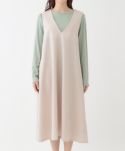 SHOO・LA・RUE（シューラルー）の「【洗える】フレアラインが美しい サラっと着られる Vネックジャンドレ（ワンピース・レディース・ネイビー/ブラック/ナチュラル・01/02/03/04）」の16枚目の写真