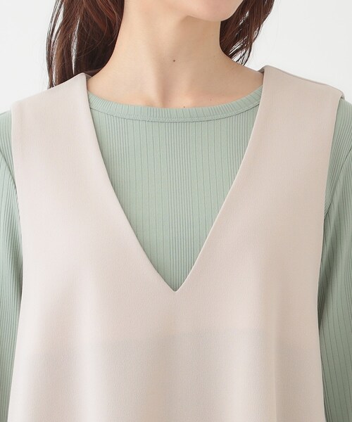 SHOO・LA・RUE（シューラルー）の「【洗える】フレアラインが美しい サラっと着られる Vネックジャンドレ（ワンピース・レディース・ネイビー/ブラック/ナチュラル・01/02/03/04）」の19枚目の写真