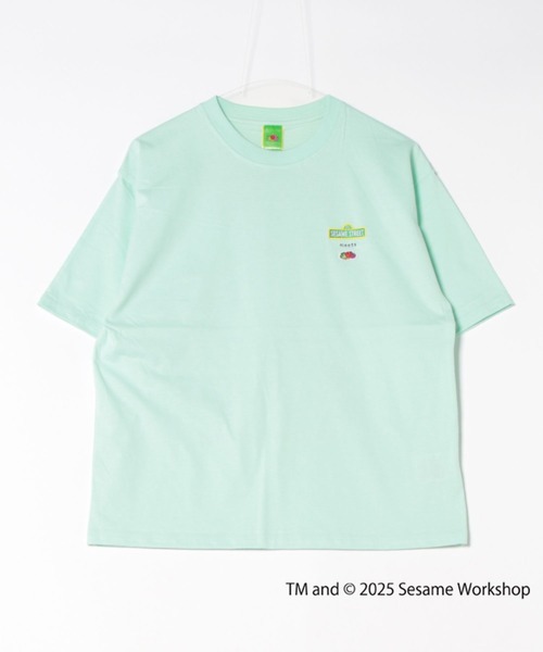 FRUIT OF THE LOOM(フルーツオブザルーム)の「SESAME STREET×FTL Illust T-Shirt E / コラボ / セサミストリート / 半袖 / バック / キャラクター / イラスト / プリント / ワンポイント / ロゴ / ユニセックス(Tシャツ/カットソー・メンズ・ミント/ブラック・S/M/L)」の11枚目の写真