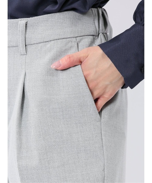 m.f.editorial（エムエフエディトリアル）の「【ストレッチ ウォッシャブル】m.f.エディトリアル レディース ワンタック テーパードパンツ（スラックス・レディース・ライトグレー/ライトグリーン/ブラック/ホワイト×ブラック・MEDIUM/LARGE/S）」の7枚目の写真