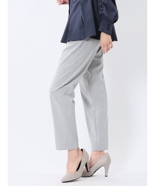 m.f.editorial（エムエフエディトリアル）の「【ストレッチ ウォッシャブル】m.f.エディトリアル レディース ワンタック テーパードパンツ（スラックス・レディース・ライトグレー/ライトグリーン/ブラック/ホワイト×ブラック・MEDIUM/LARGE/S）」の8枚目の写真