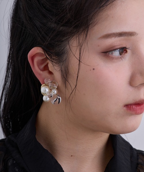 CALIN STANDARD(カリンスタンダード)の「◆◆金属アレルギー対応◆◆〈ecru〉バブルミックスイヤリング(イヤリング・レディース・ゴールド・FREE)」の6枚目の写真