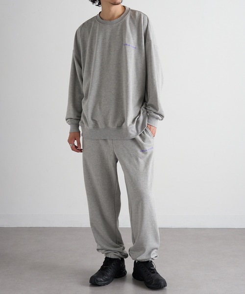 mihns closet(ミンズクローゼット)の「【mihns closet】ロゴ クルートレーナー 5752710(スウェット・メンズ・グレー/グリーン/ブラック・LL/L/M)」の16枚目の写真