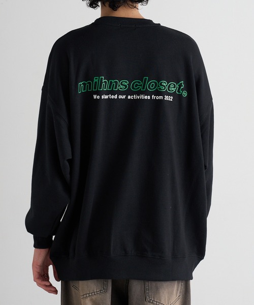 mihns closet(ミンズクローゼット)の「【mihns closet】ロゴ クルートレーナー 5752710(スウェット・メンズ・グレー/グリーン/ブラック・LL/L/M)」の5枚目の写真