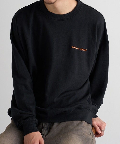 mihns closet(ミンズクローゼット)の「【mihns closet】ロゴ クルートレーナー 5752710(スウェット・メンズ・グレー/グリーン/ブラック・LL/L/M)」の6枚目の写真