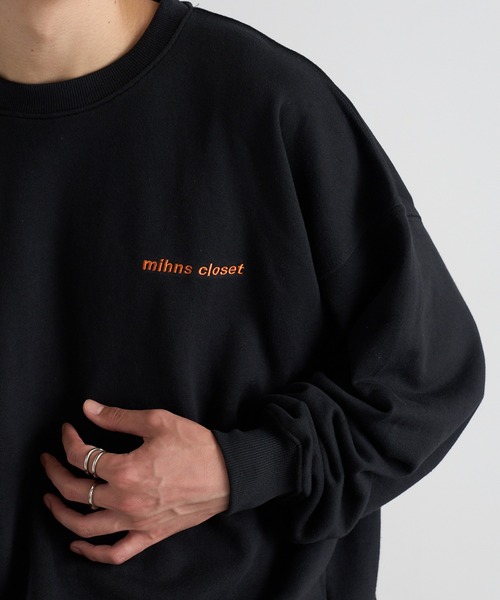 mihns closet(ミンズクローゼット)の「【mihns closet】ロゴ クルートレーナー 5752710(スウェット・メンズ・グレー/グリーン/ブラック・LL/L/M)」の7枚目の写真