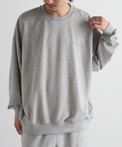 mihns closet(ミンズクローゼット)の「【mihns closet】ロゴ クルートレーナー 5752710(スウェット・メンズ・グレー/グリーン/ブラック・LL/L/M)」の13枚目の写真