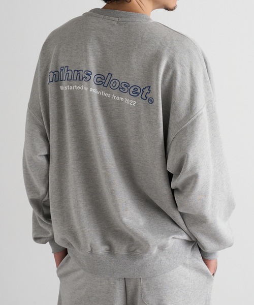 mihns closet(ミンズクローゼット)の「【mihns closet】ロゴ クルートレーナー 5752710(スウェット・メンズ・グレー/グリーン/ブラック・LL/L/M)」の11枚目の写真