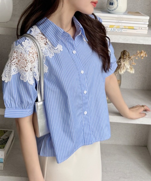 ♡Herlipto♡新品タグ付き♡パフスリーブレースブラウス♡ パフスリーブ】ブラウス 半袖 白 レース レディース 蝶々 前
