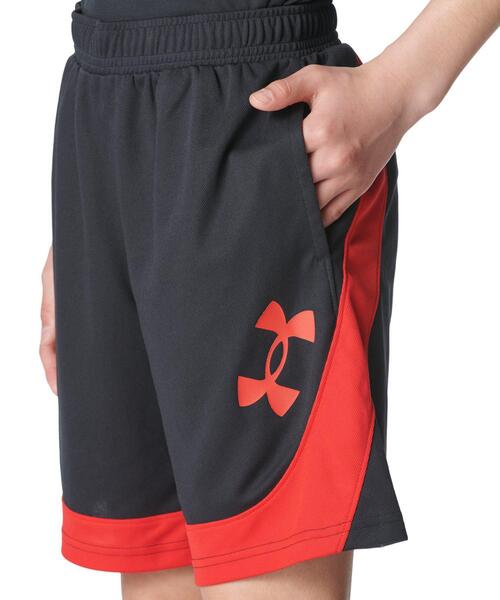 UNDER ARMOUR（アンダーアーマー）の「UAゾーン ショーツ（バスケットボール/キッズ）（その他パンツ・キッズ・ブラック・130cm/160cm/150cm/140cm）」の4枚目の写真