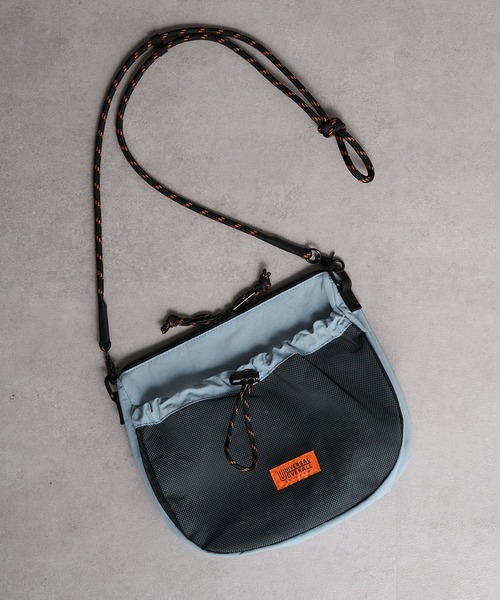 UNIVERSAL OVERALL（ユニバーサルオーバーオール）の「【UNIVERSAL OVERALL】UO フロントメッシュザイルショルダー UVO-195（ショルダーバッグ・レディース・ブラック/ベージュ/ブルー/ライトグレー/モカ/オレンジ・FREE）」の18枚目の写真