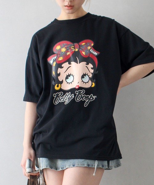 SpRay(スプレイ)の「ベティープリントビッグTシャツ(Tシャツ/カットソー・レディース・オフホワイト/チャコールグレー/ブラック・FREE)」の8枚目の写真
