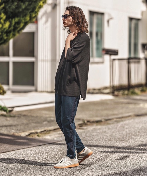 mt9657-Border Dobby Jacquard Henley Neck Cut sew Tシャツ（Tシャツ