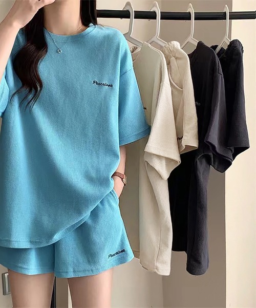 LAFFMO（ラフモ）の「ワンポイント刺繍Tシャツ＆ショートパンツ 上下セット（スウェット・レディース・ベージュ/ダークグレー/ブルー・L/M）」の21枚目の写真