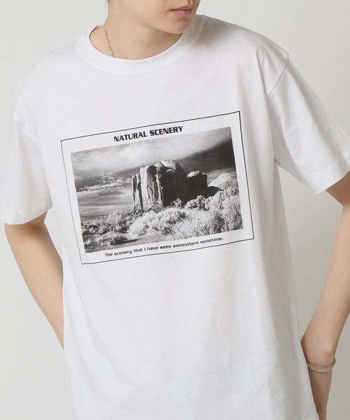 ARCADE(アーケード)の「グラフィック フォトプリント半袖Tシャツ PRIMAL POINT(Tシャツ/カットソー・メンズ・ブラック系1/ブラック系3/パープル系1/ホワイト系1/ホワイト系2/グレー系2/グレー系3/ホワイト系3/ブラック系2・M/L/LL)」の1枚目の写真