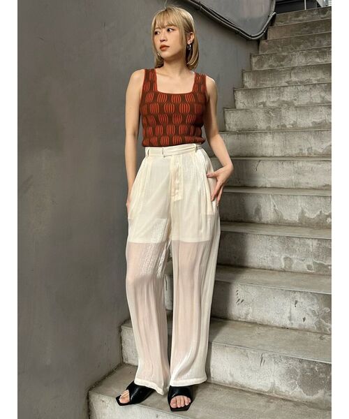 MURUA（ムルーア）の「ウェーブパターンニットタンク（タンクトップ・レディース・ブラック/アイボリー/ブルー/オレンジ・FREE）」の8枚目の写真