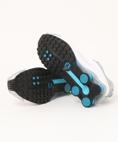 セール】SHOX R4 HQ1988-005（スニーカー）｜NIKE（ナイキ）の