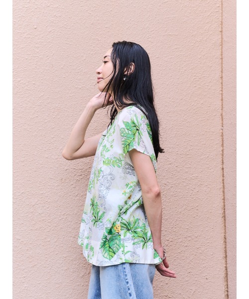 DOLLUPOOPS（ドールアップウップス）の「リーフプリントバックリボントップス（シャツ/ブラウス・レディース・チャコールグレー/オフホワイト/グリーン・38）」の13枚目の写真
