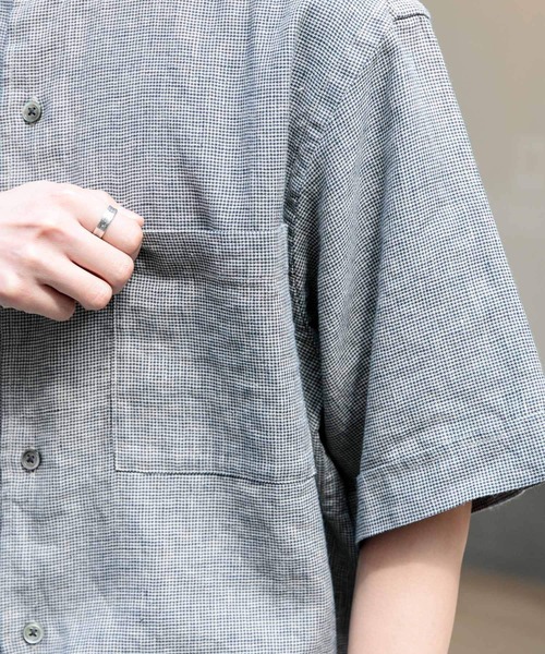 FORK&SPOON(フォークアンドスプーン)の「FORK&SPOON コットンリネンショートスリーブシャツ(シャツ/ブラウス・メンズ・ブラック系その他/ナチュラル/ブルー/ホワイト系その他・5/4)」の6枚目の写真