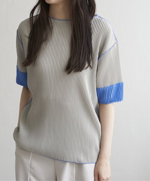 VENCEEXCHANGE(ヴァンスエクスチェンジ)の「プリーツ袖配色トップス(Tシャツ/カットソー・レディース・ブラック/ブラウン/グレー/アイボリー/ベージュ・FREE)」の6枚目の写真