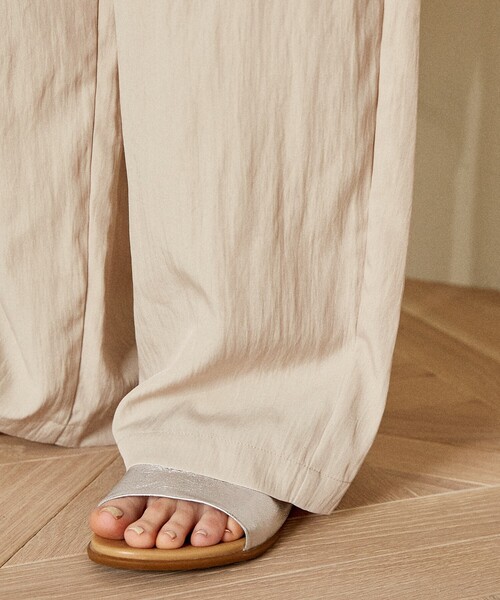 FREAK'S STORE(フリークスストア)の「<接触冷感> SUMMERCOOL リボン付き キャミソール セットアップ/ビスチェ セットアップ(その他パンツ・レディース・ベージュ/グレイッシュベージュ/ブラック/ブルー・SMALL/MEDIUM)」の7枚目の写真