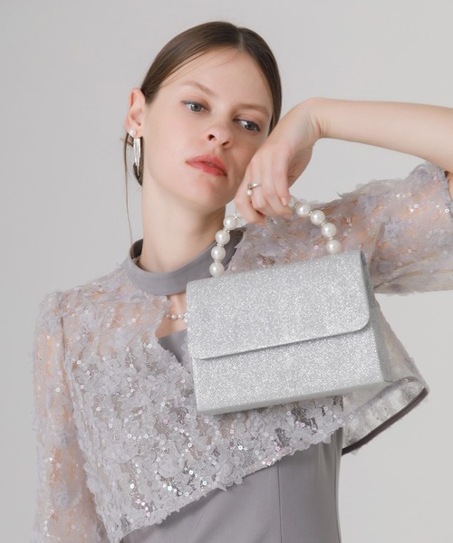 Leja(レジャ)の「【LEJA】2WAYパールハンドルグリッターバッグ結婚式 パーティー 成人式 二次会 同窓会 お呼ばれ オケージョン 20代 30代(ハンドバッグ・レディース・ゴールド/シルバー・FREE)」の5枚目の写真