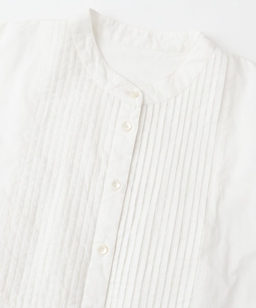 URBAN RESEARCH Sonny Label（アーバンリサーチサニーレーベル）の「エアリーコットンピンタックドレスシャツ（Tシャツ/カットソー・レディース・ブラック/オフホワイト/ブルー/ピンク・FREE）」の13枚目の写真