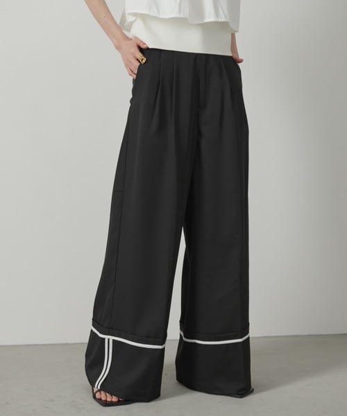 AIC.（エーアイシー）の「ターンバックパイピングワイドパンツ（その他パンツ・レディース・ブラック/チャコールグレー・FREE）」の2枚目の写真