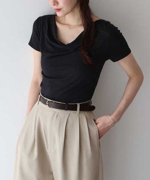 BLUEEAST(ブルーイースト)の「半袖ドレープネックTシャツ(Tシャツ/カットソー・レディース・ブラック/ホワイト/イエロー/ブルー・MEDIUM)」の12枚目の写真