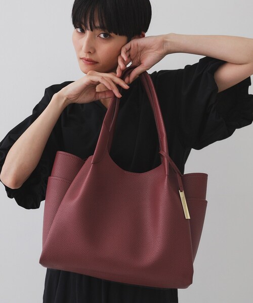 OPAQUE.CLIP(オペークドットクリップ)の「【軽量/多ポケット】ワイドマチ付きシュリンクトートバッグ(トートバッグ・レディース・ボルドー/ブラック/ブラウン系・00)」の3枚目の写真