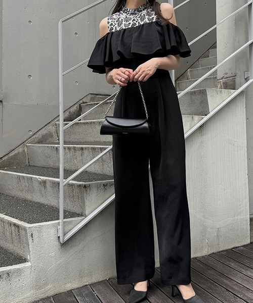 WILLFULLY（ウィルフリー）の「lace switching frill off shoulder all-in-one（つなぎ/オールインワン・レディース・ブラック/ブルー系その他/オレンジ系その他・M/S）」の13枚目の写真
