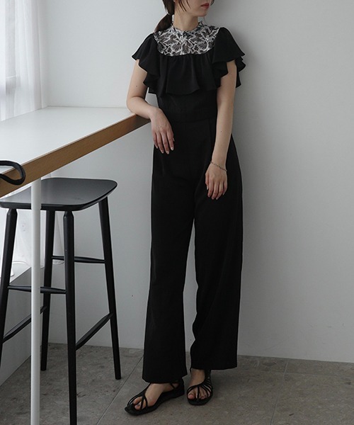 WILLFULLY（ウィルフリー）の「lace switching frill off shoulder all-in-one（つなぎ/オールインワン・レディース・ブラック/ブルー系その他/オレンジ系その他・M/S）」の22枚目の写真