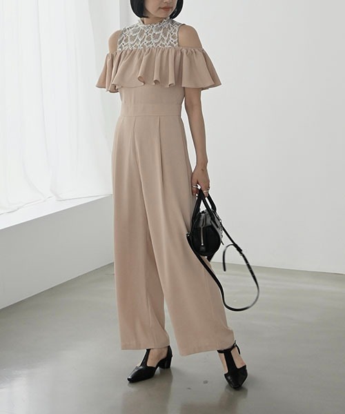WILLFULLY（ウィルフリー）の「lace switching frill off shoulder all-in-one（つなぎ/オールインワン・レディース・ブラック/ブルー系その他/オレンジ系その他・M/S）」の17枚目の写真
