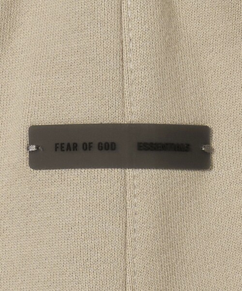 FOG ESSENTIALS(エフオージーエッセンシャルズ)の「<FEAR OF GOD ESSENTIALS>バスケットボール ショーツ(スウェットパンツ・メンズ・ライトグレー/ベージュ・XS/S)」の9枚目の写真