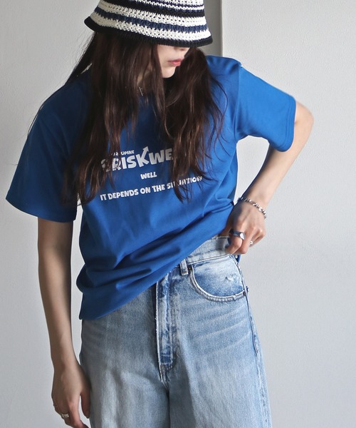 COURO(コウロ)の「アソートミックスロゴTシャツ(Tシャツ/カットソー・レディース・ブルー系1/ブルー系/レッド系/ホワイト系2/ホワイト系1/ホワイト系/レッド系2/レッド系1/ピンク系/ネイビー系1/ホワイト系4/イエロー系2/ブルー系2/ネイビー系2/ネイビー系/ホワイト系5/ホワイト系3/ピンク系2/ピンク系1/イエロー系1/イエロー系・FREE)」の11枚目の写真